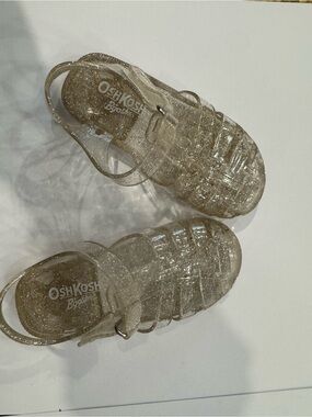 OshKosh B'gosh Sparkle Clear Jelly Sandals